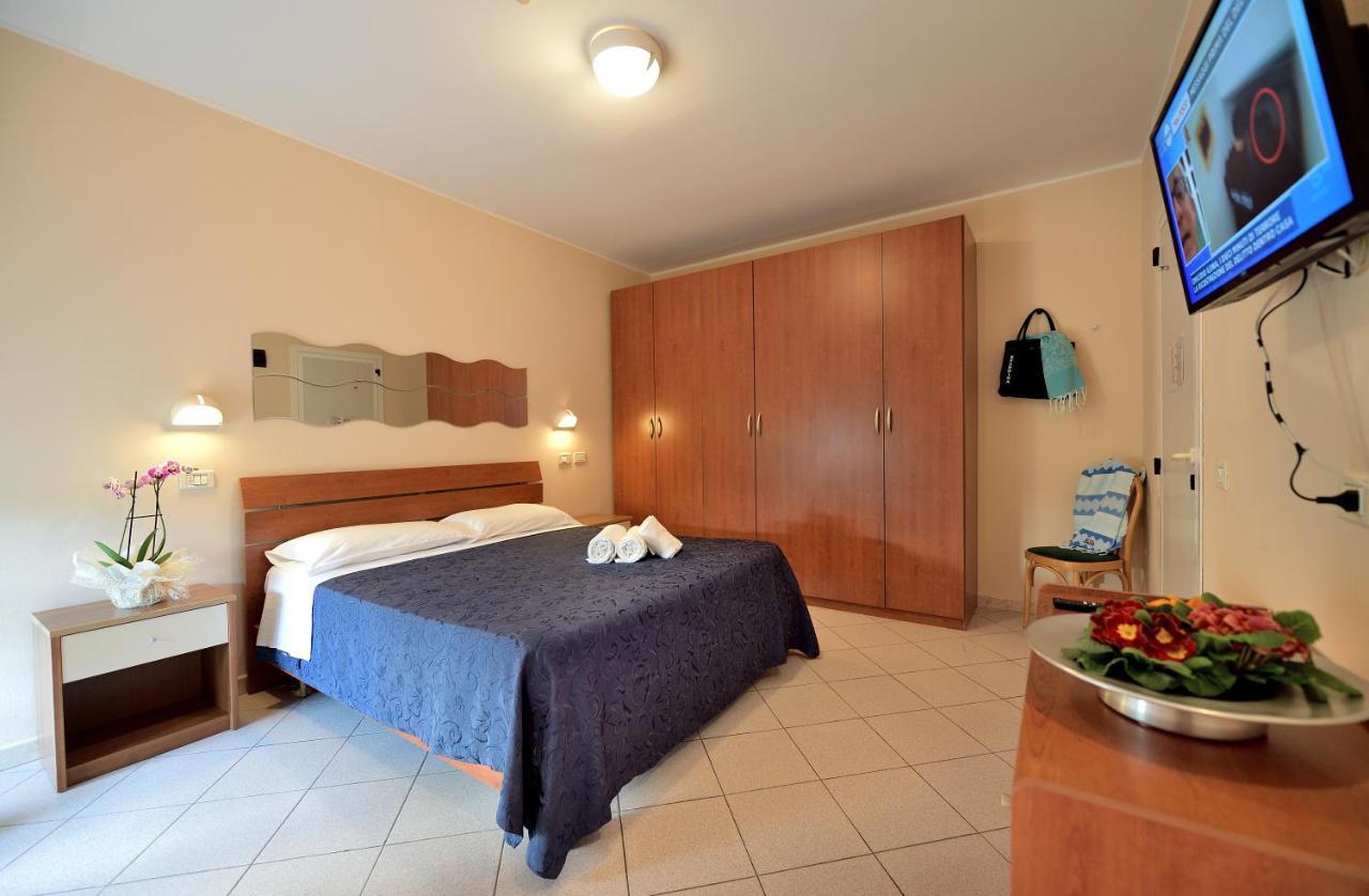 Hotel Oltremar B&B Κατόλικα Εξωτερικό φωτογραφία